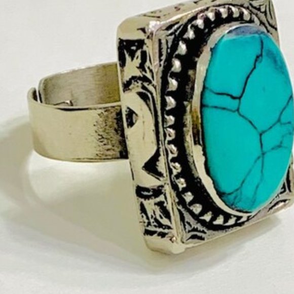 Southwestern Style Turquoise Oval Stone Ring, Ethnic Kuchi Ring, Afghan Jewelry, - Picture 7 of 11